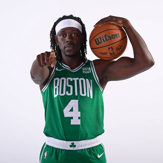 brasilholiday's tweet photo. Jrue Holiday vs Hornets

23 minutos 
11  pontos
5 rebotes
7 assistências❕
1/4nas cestas de 3💔
5/9 nos arremessos(56%) https://t.co/VPtqCPaQhp