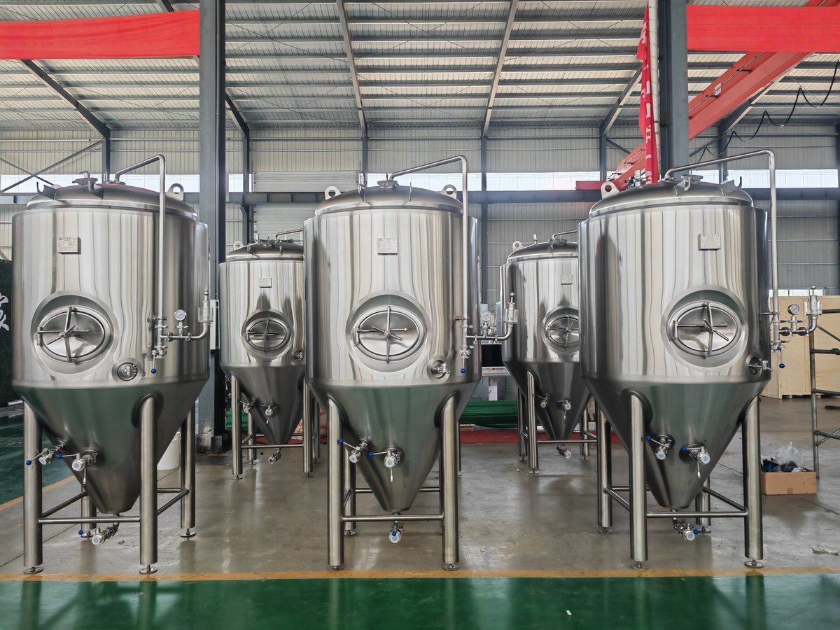 HelenLiu2018's tweet image. Tonsen fermenters/unitanks in stock can be delivered within 7 working days.
E: helen@tonsenbrew.com
 +86 153 1556 2731
#fermenter #fermentationtank #fermantation #fermentor #unitank #fermenting #brewery #BreweryEquipment #brewingequipment #brewingbeer #brewingsystem #beerbrewery