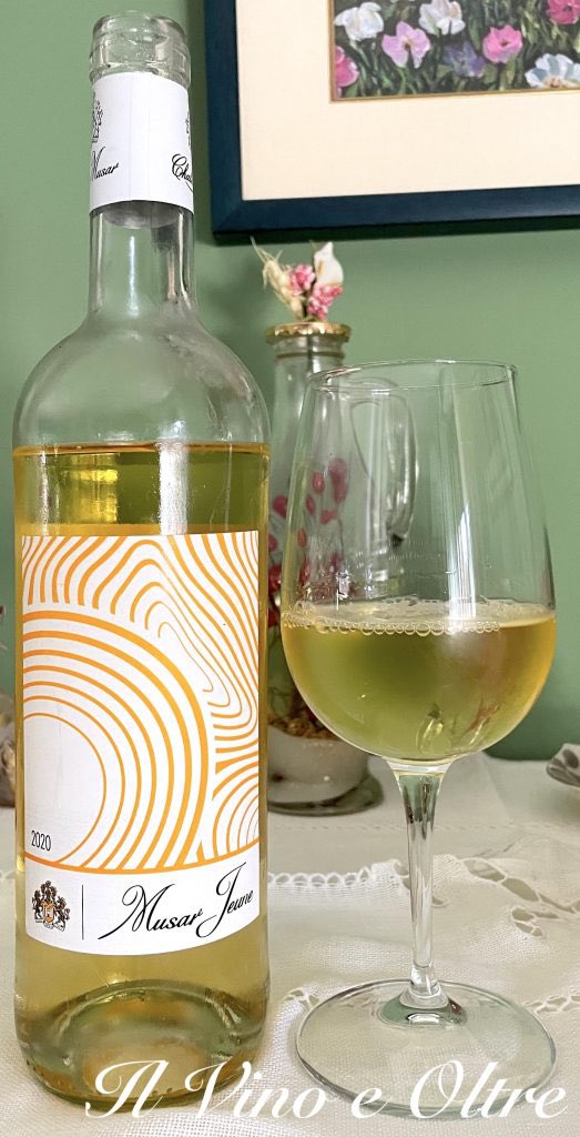 🍷 Wine of Lebanon Bekaa Valley Musar Jeune 2020 (Château Musar SA) - ilvinoeoltre.it/2023/10/20/il-… 🍷

#bekaavalley #chateaumusar #degustazione #ilvinoeoltre #libano #musarjeune #valledellabekaa