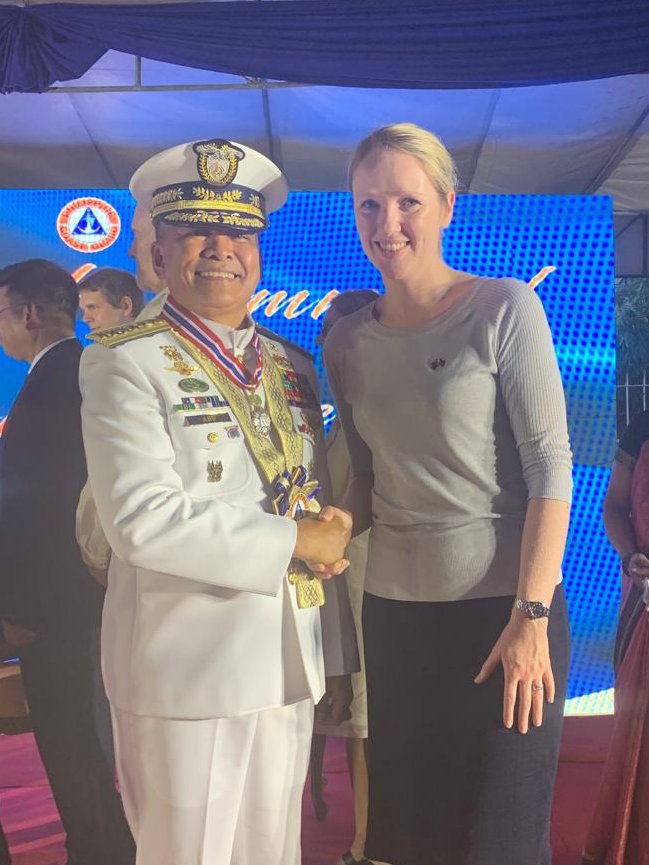 AusAmbPH's tweet photo. Congratulations to retiring ADM Abu for your leadership of the @coastguardph and a big thanks for your friendship with 🇦🇺!

Welcome to incoming ADM Gavan, an #AusGlobalAlumni! We look forward to continuing to work with you and the PCG to promote a peaceful and prosperous region. https://t.co/vRBMPD3l44
