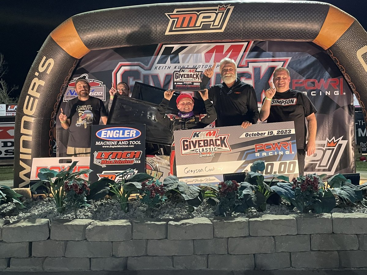 Grayson Cooksey leads fourteen laps to win the POWRi Jr Sprint Division presented by Lynch Machining Feature Event for @EnglerMachine Preliminary Night One of @KKM_67 Giveback Classic presented by @MPI_INNOVATIONS at @PortCity_Racing .