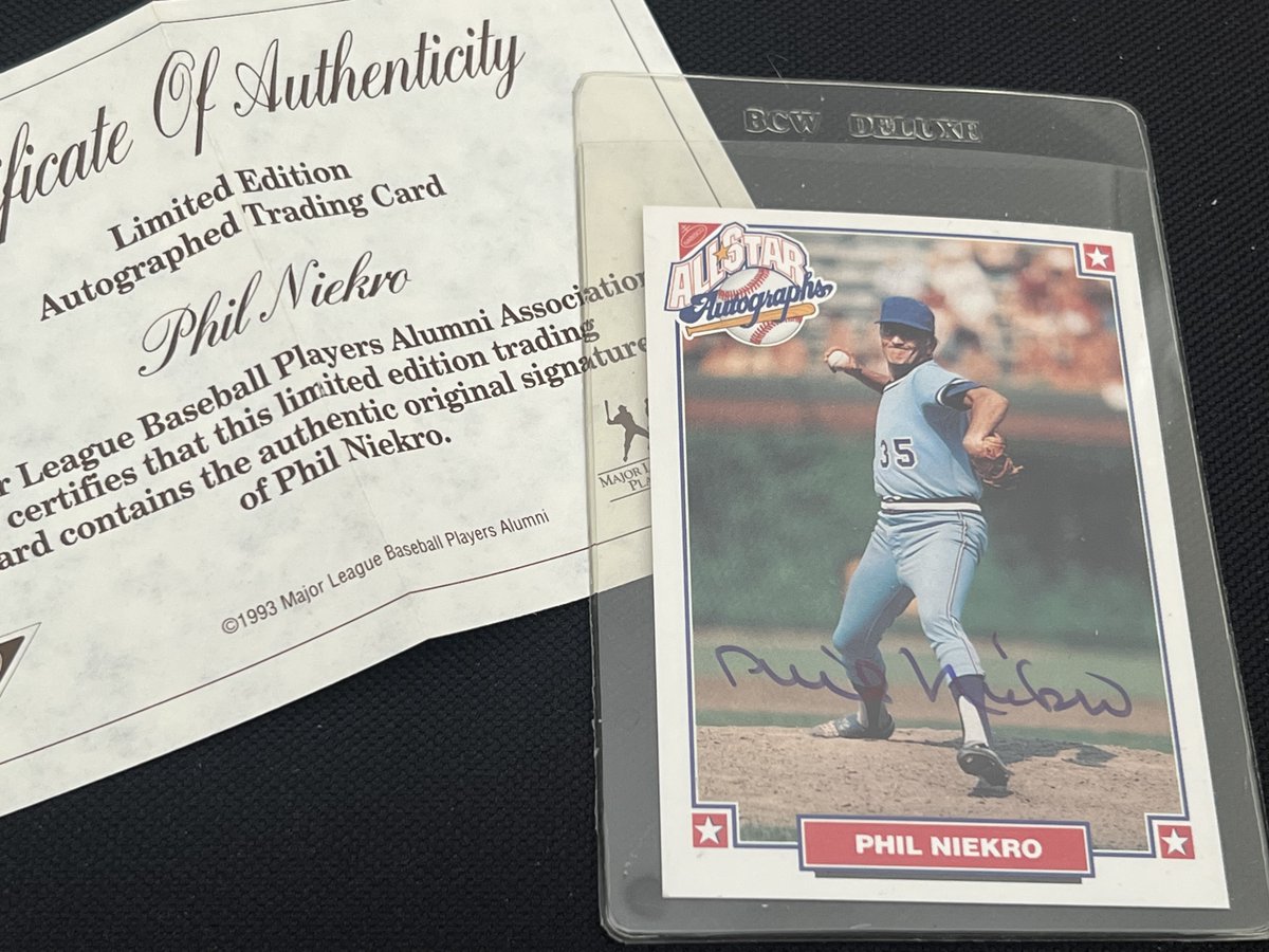 TeriE's tweet photo. SIGNED #PhilNiekro 1993 Nabisco All-Star Autographs Auto Braves
#Hardsigned #COA #nabisco #allstar #baseball #Adpromo #vintage90s #signed #baseballcards #baseballcardsforsale #ebayfinds #autographedbaseballcards #autograph #sportscards
https://t.co/a3ayZ2D2We #eBay via @eBay https://t.co/yrcEZahqOj