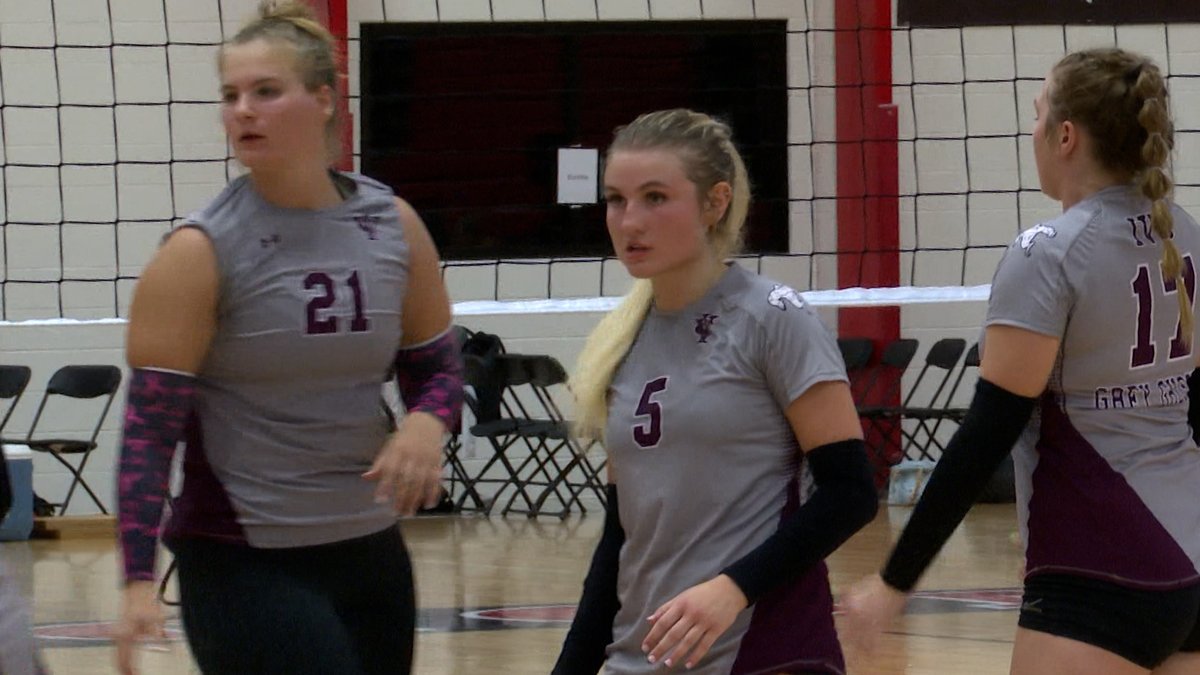 KurtPegler's tweet photo. Extra Effort: Senior Ali Bainter is a standout for @ladygreyghostvb. She's also working on a college degree which she should earn on the day she graduates from high school.

Story: https://t.co/r46XrqaAyN https://t.co/5fq8wJntZb