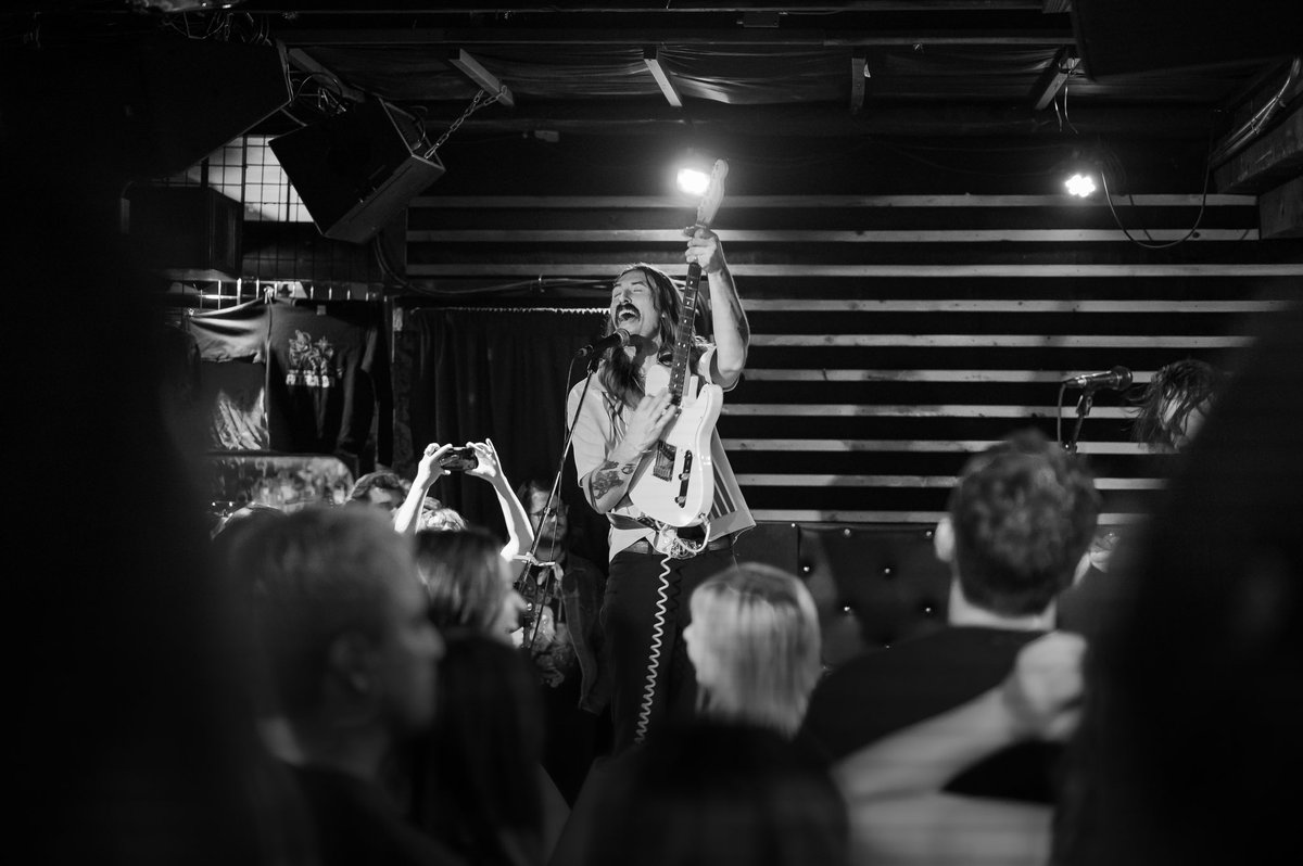 Small Paul tweet media