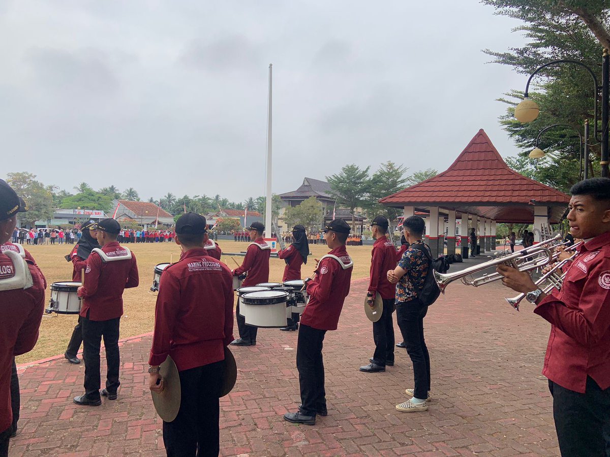 pkp_pangandaran's tweet image. sedang berlangsung gladi bersih upacara peringatan HUT Pangandaran ke-11 di lapangan alun-alun parigi, Jumat (20/10) #pkpp #pangandaran