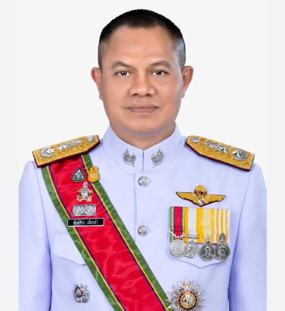 TouristPoliceTH's tweet photo. Introducing our newly appointed Tourist Police Commissioner,
Pol.Maj.Gen. Saksira PHEUAK-UM. (พล.ต.ต.ศักย์ศิรา เผือกอ่ำ).
"Leading #touristpolice to meet tourists' safety needs with exceptional services" https://t.co/FsUQHCBgv3