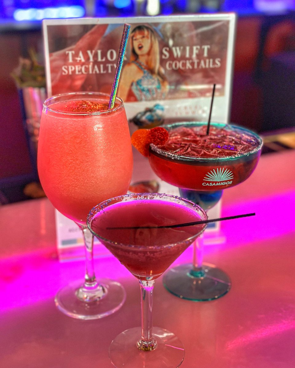 Jane_Blatz's tweet photo. Swiftie cocktails pregame and an #ErasTourFilm movie night to re-live the magic, goosebumps, &amp; adrenaline of the Taylor Swift Eras Tour together!!
🦋🫶🏻💜🧣🏙️🐍💖🪩🍁🌙
#123LetsGoBitch https://t.co/rWMIBAE7rt