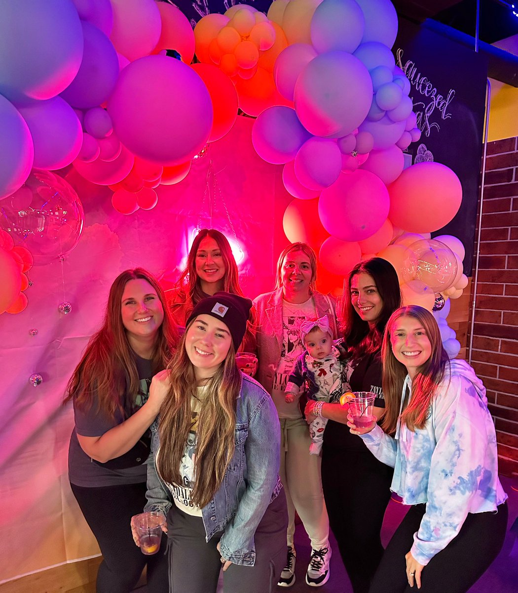 Jane_Blatz's tweet photo. Swiftie cocktails pregame and an #ErasTourFilm movie night to re-live the magic, goosebumps, &amp; adrenaline of the Taylor Swift Eras Tour together!!
🦋🫶🏻💜🧣🏙️🐍💖🪩🍁🌙
#123LetsGoBitch https://t.co/rWMIBAE7rt