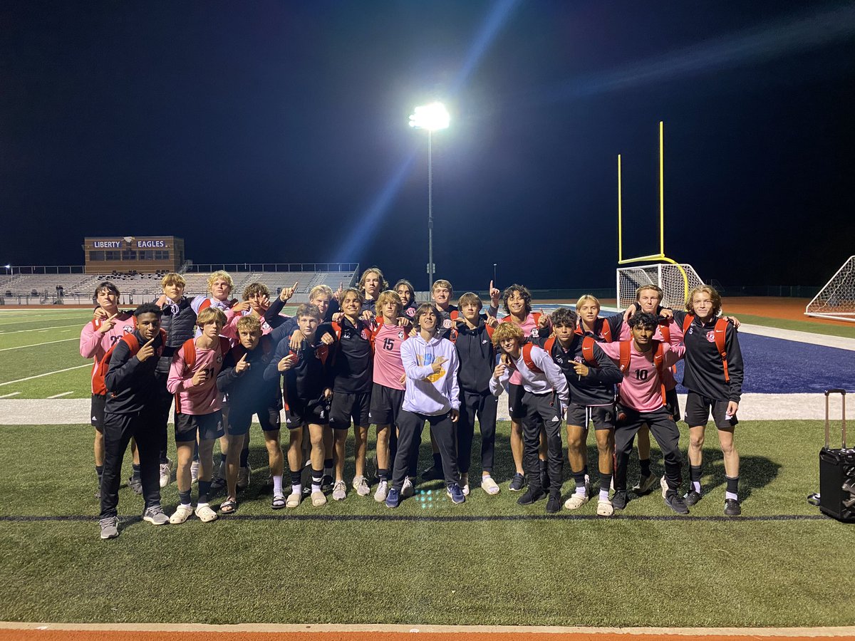 CoachLuda's tweet photo. Liberty 3
FZ North 0

Goals from Brady Freeman, Dylan Handlan, and Ryan Sinclair

Assists from Canon Mathison and Ryan Sinclair

Clean sheet from Aidan Brown who just set the single season clean sheet record with 13!

Also the first time winning conference outright!

#ziggyzaggy https://t.co/iViiOQVljc