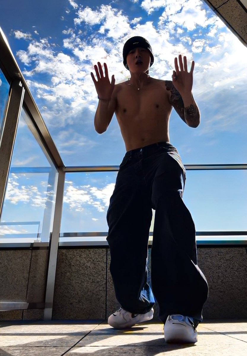 Alea_BTS's tweet image. ughhhh