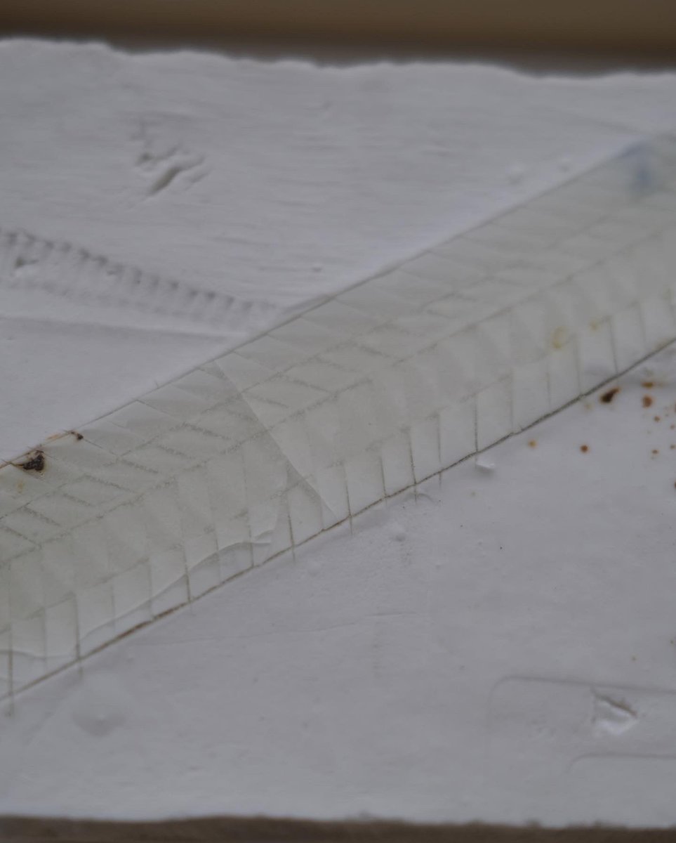 UUceramic's tweet image. 初日の在店時に松本さんと制作についておしゃべりをしていて、制作途過程のあるタイミングで私は“書道のような気持ち”の動作をとる時があるという話をし、松本さんは“いけばなのような気持ち”の動作があると言い、きっと芯の部分は同じ感覚ですね、という話になりました。
#doinel