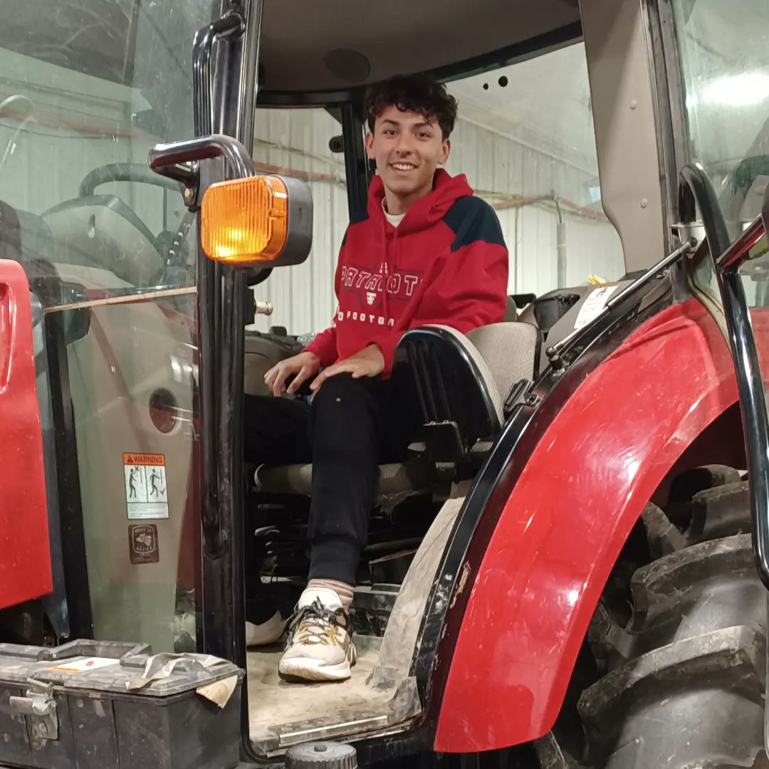LISDTECHCenter's tweet photo. Lenawee County Sophomores exploring opportunities at the LISD Center for a Sustainable Future. https://t.co/UUHtCnVHZO