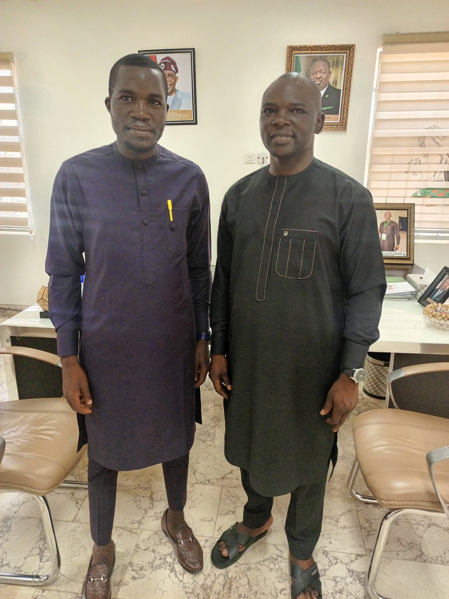 MusaKums's tweet photo. With Hon. Gyang Bere, the Director of Press and Public Affairs to the Governor of Plateau State https://t.co/mJFPLasYVE