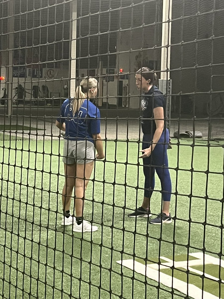 Very exciting times! Awesome to have <a href="/monicaabbott/">Monica Abbott OLY</a> working with our pitchers at our facility tonight!  More news to come but this is the tip of the iceberg of a future pitching development program. Thanks to <a href="/cnote1616/">ℂ𝕠𝕒𝕔𝕙 ℂ</a> and Coach Emma Ryan for their expertise too!