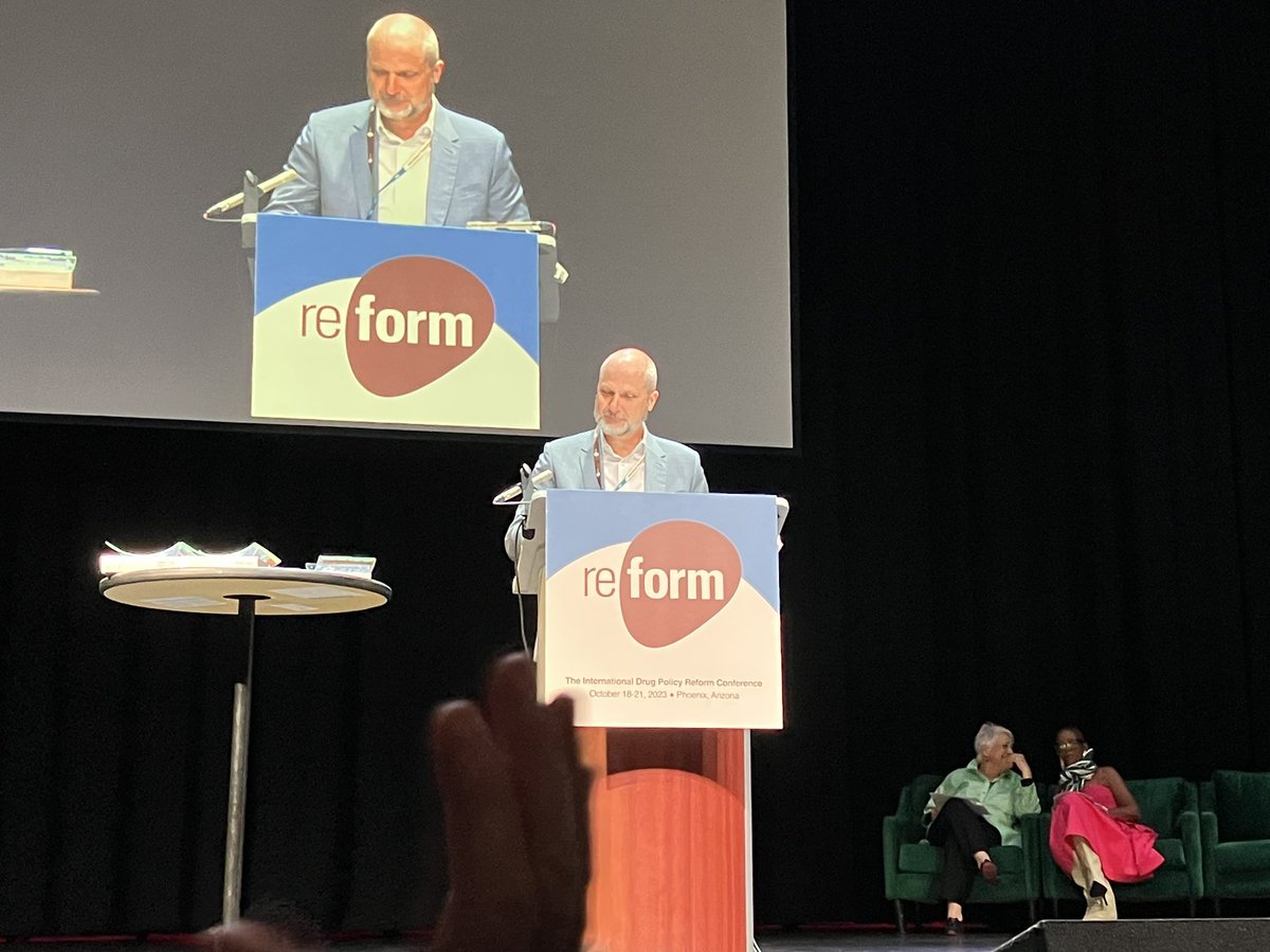 So happy to see @alexhkral acknowledged for his immense contributions to drug policy research by <a href="/DrugPolicyOrg/">Drug Policy Alliance</a> #Reform2023