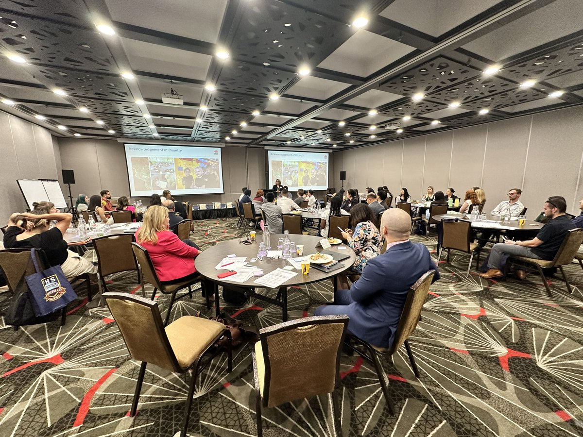 TESOLoz's tweet photo. What’s happening? Day 1 Secondary Early Career Teacher Conference w/ Cowpasture, Fairfield, & Liverpool Networks of schools. First up: R/ED Kay Rigas. She’s sharing great stories as we speak: Instilling a ❤️ for life, learning through kindness #aussieEd #tesoloz #SECT23 https://t.co/8yllJPnKkc