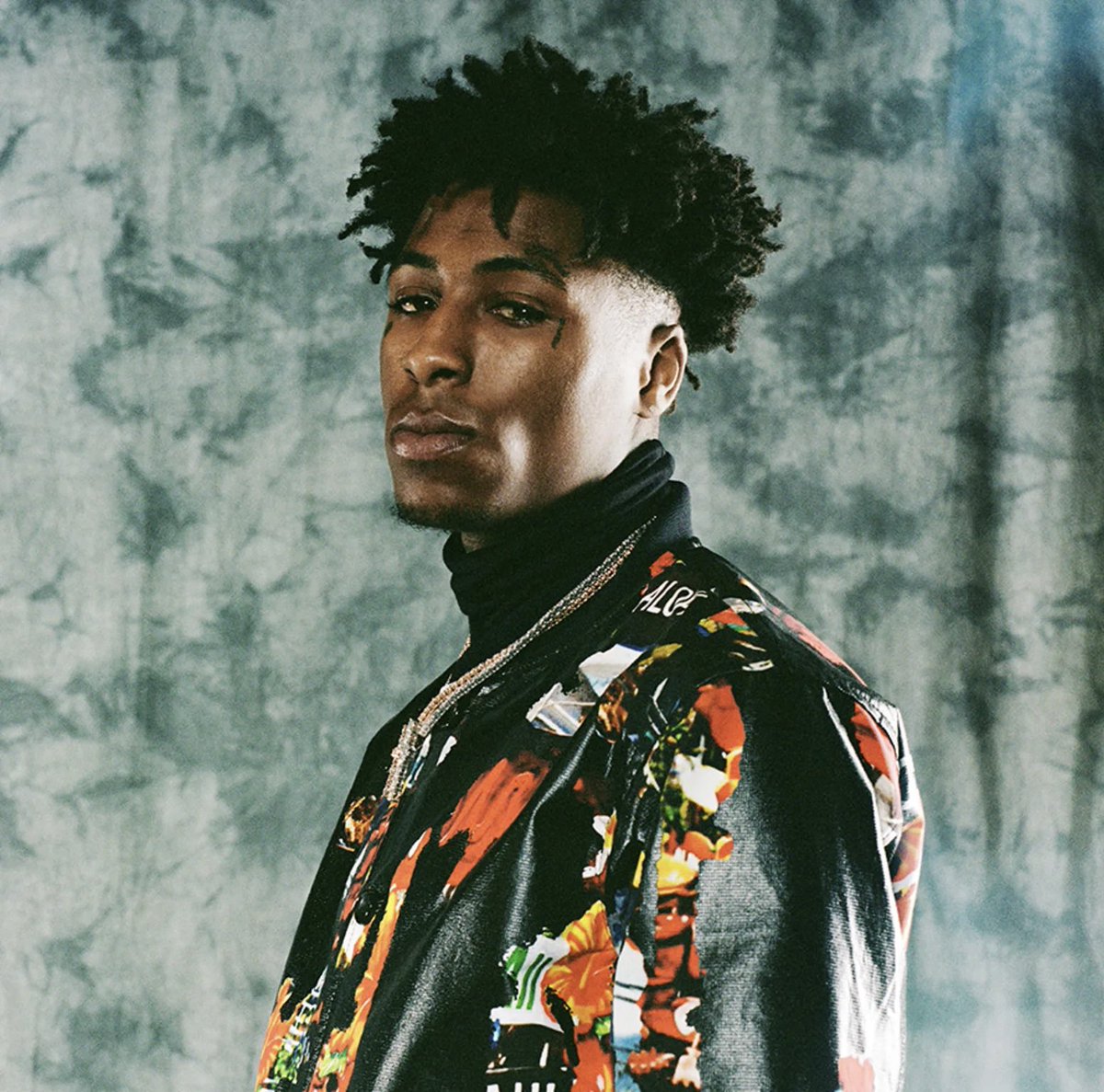 YoungBoyNews4KT's tweet photo. Happy birthday to NBA YoungBoy, he turns 24 years old today ‼️🎉 https://t.co/sWpuAPa2SE