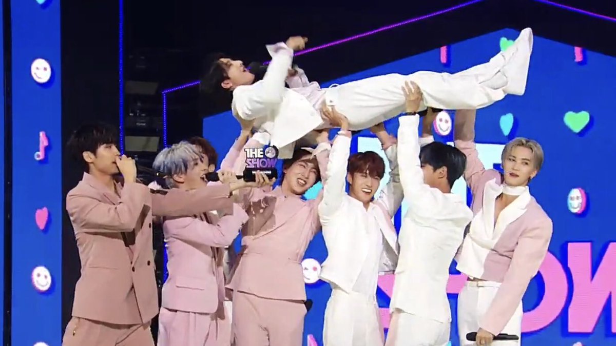kinobloom's tweet photo. happy 3 year anniversary to pentagon’s first win!! i’ll never forget the joy and overwhelming emotions we all felt that day - daisy you are eternally blessed https://t.co/p8uYsppEE7