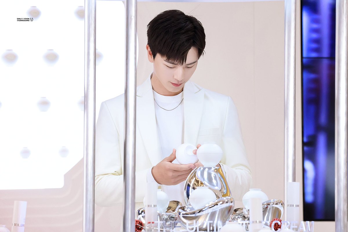 ganggang_pic's tweet photo. 231020丨설화수 팝업[HD]

#육성재 #성재 #Sungjae
#비투비 #BTOB

@BTOB_6SJ https://t.co/jpeGkietvP