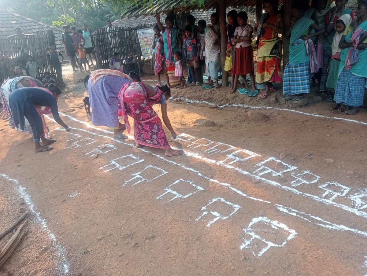 CASA_India's tweet photo. 🌟 Exciting news from Kerodoli village! 🏡 Community power in action as we develop a micro plan to harness resources and improve lives. 🌍💚 Join us on this transformative journey! #KerodoliDevelopment #CommunityUnity 🚀 https://t.co/9ZWJZxOkxW