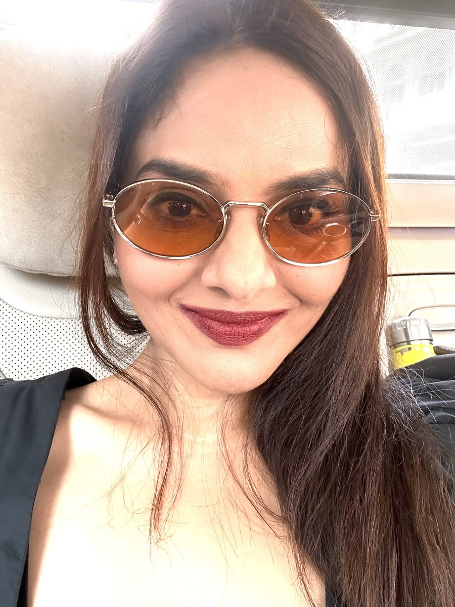 madhoo69 tweet picture