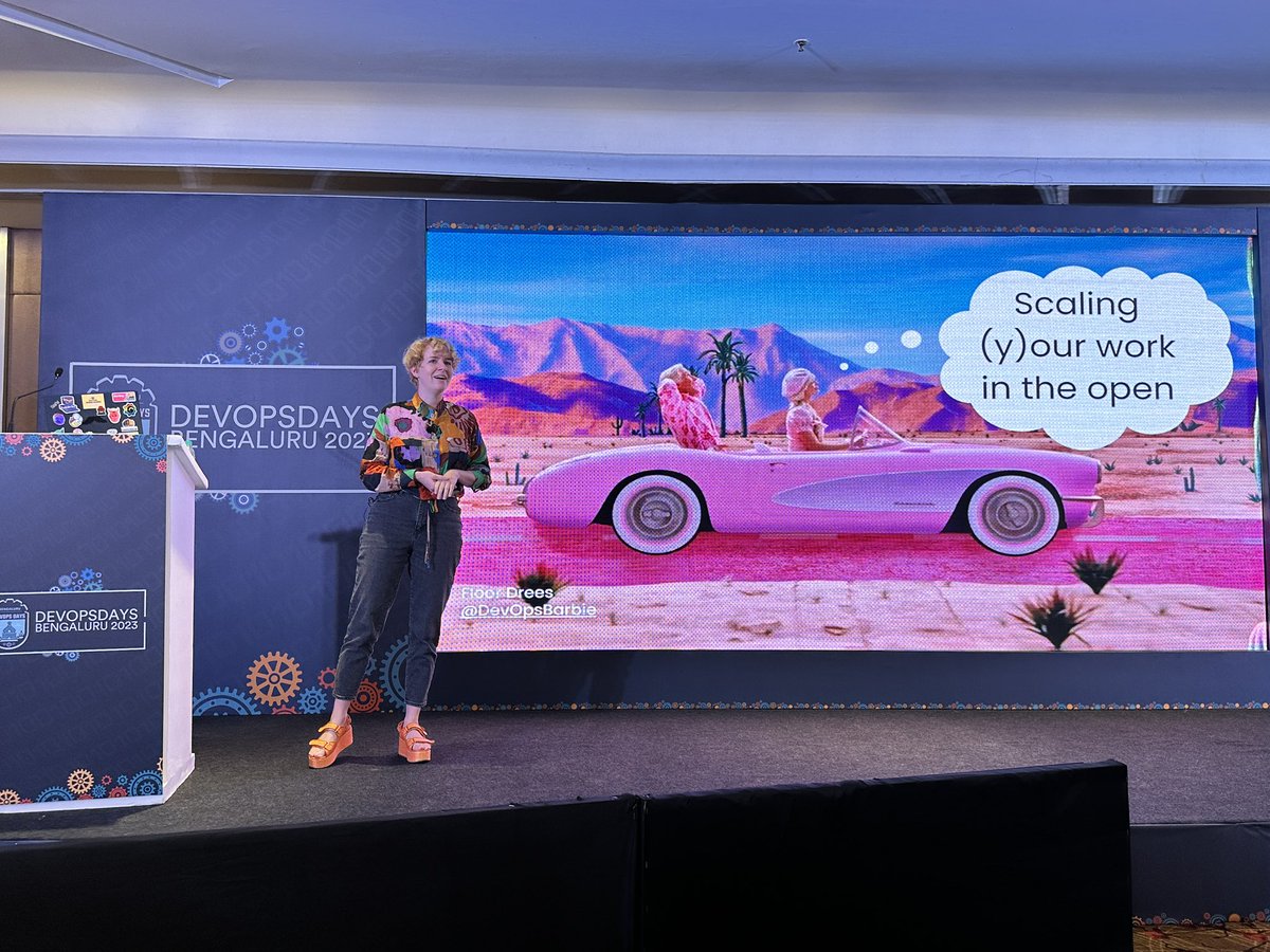 VinujaKhatode's tweet image. And DevOpsDays Bangalore has kickstarted with wonderful @DevOpsBarbie on floor!🎀

#DevOpsDaysBlr