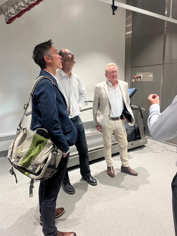 Ben Newell, myself, and Andrew Forrest experiencing 35C wet bulb in Ollie Jay's heat chamber at USyd...only for 8 minutes