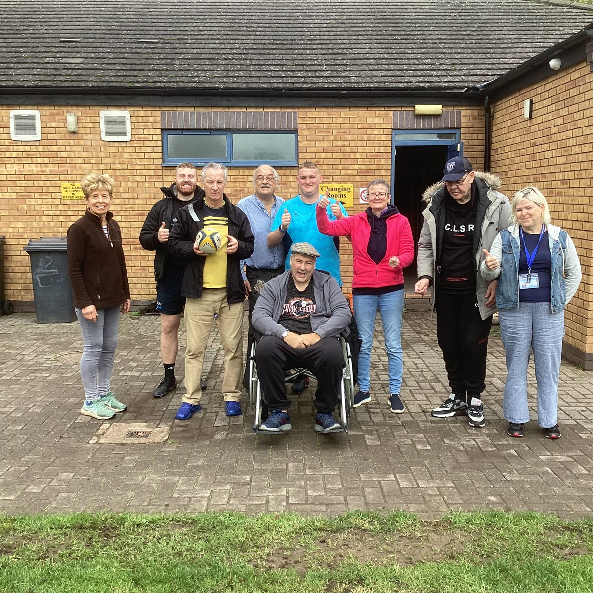 Worcwarriorsfdn's tweet photo. Yesterday we started sessions with @HeadwayWorcs working on some rugby skills based around catching, passing and coordination!

Over the next few weeks we will be discovering more skills 

Big shout out to @KCRFC1969 for letting us use the pitches!

#CecilsLegacy
@TNLComFund https://t.co/iuVh2qlOkt