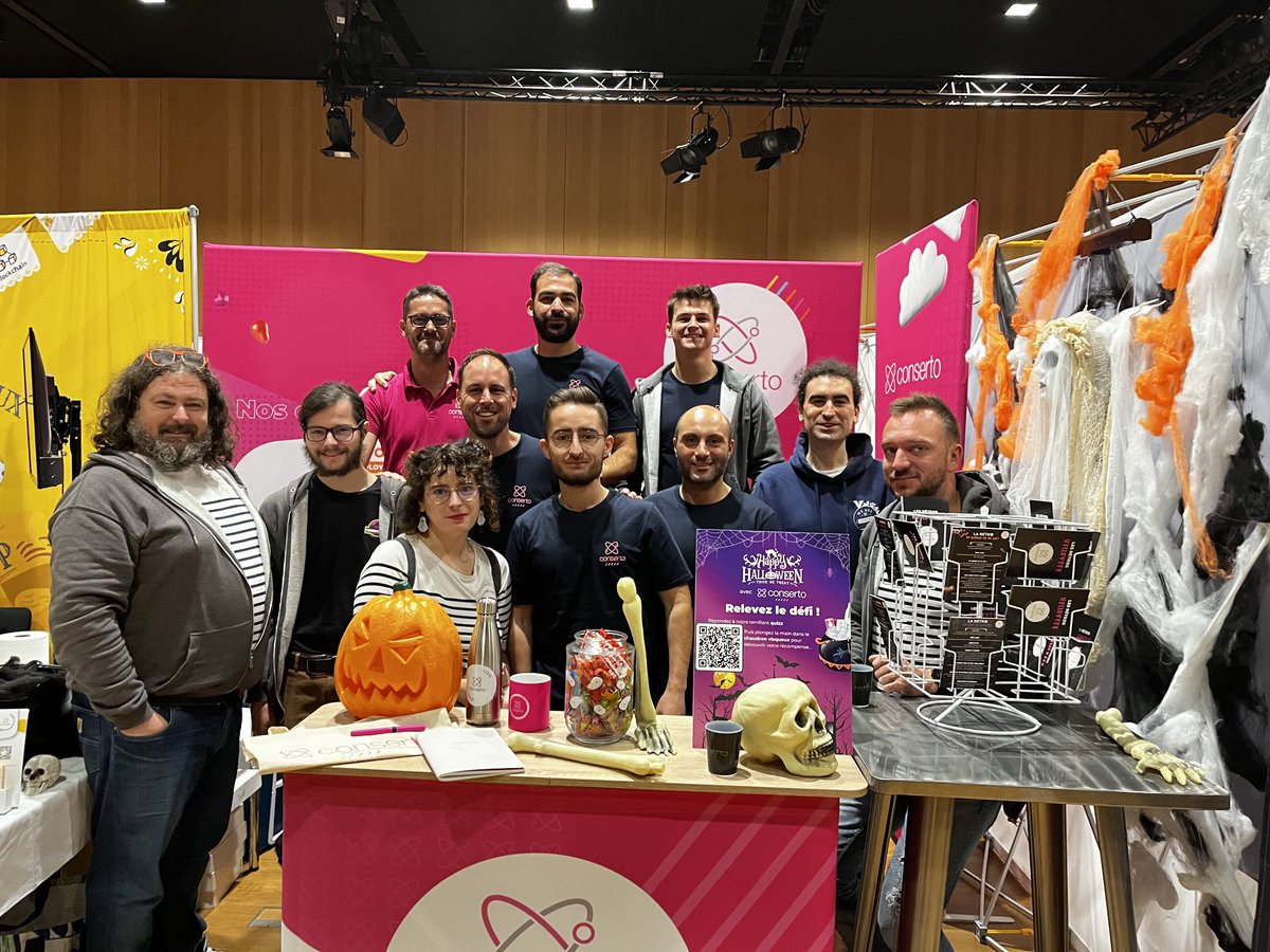 J2 à #ATRennes avec la team ⁦<a href="/_Conserto/">Conserto 💫</a>⁩ BZH. Passez nous voir sur le stand pour tenter de gagner nos dailys rigolos avec ⁦<a href="/ML_Conserto/">Marion Lemesle</a>⁩ #agilité #pharerose #ESN