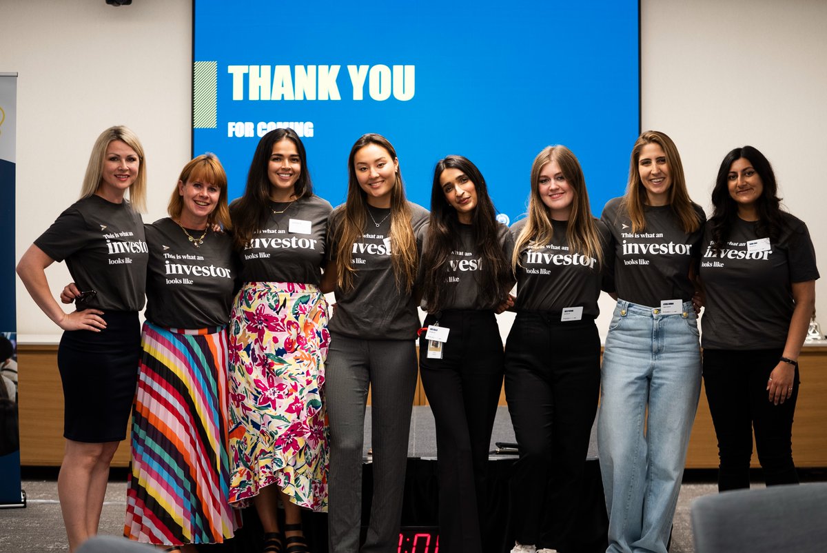 BNY Mellon & #InspiringGirlsUK are continuing to work together to connect girls with inspiring women role models!🎊
Girls from @PlumsteadManor learnt about different careers through a speed-networking that was held at the @BNYMellon office in London last month!✨
#WomenRoleModels