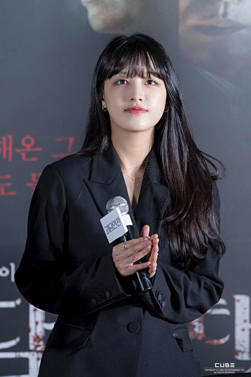 France_clc_fan's tweet image. 📸 𓏲 20.10.23  ☄︎

#SEUNGHEE › Pendant la conférence de presse pour #TastesOfHorror (1/5)

⤹ #CLC #씨엘씨 ⊹