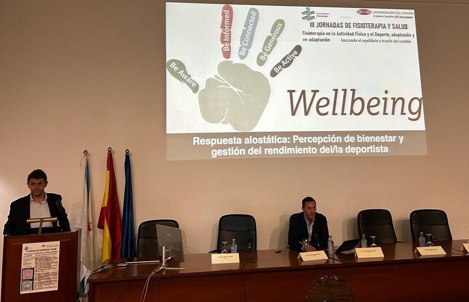 El profesor de la <a href="/ffisudc/">Fac Fisioterapia UDC</a> da inicio a su conferencia sobre la respuesta alostática y la percepción de bienestar y gestión del rendimiento del/la deportista