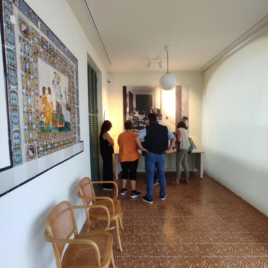 ProgramaAproPAT's tweet photo. Les sessions inspiradores són claus en l'inici dels projectes aproPA'T ja que ens permeten trobar múltiples connexions entre museus i aules.
Aquesta setmana sessió inspiradora a @museupaucasals @angelsgarriga @INSBaixPenedes @sebaixpenedes #xmctte #programaaproPAT https://t.co/YEgJcj8wAt
