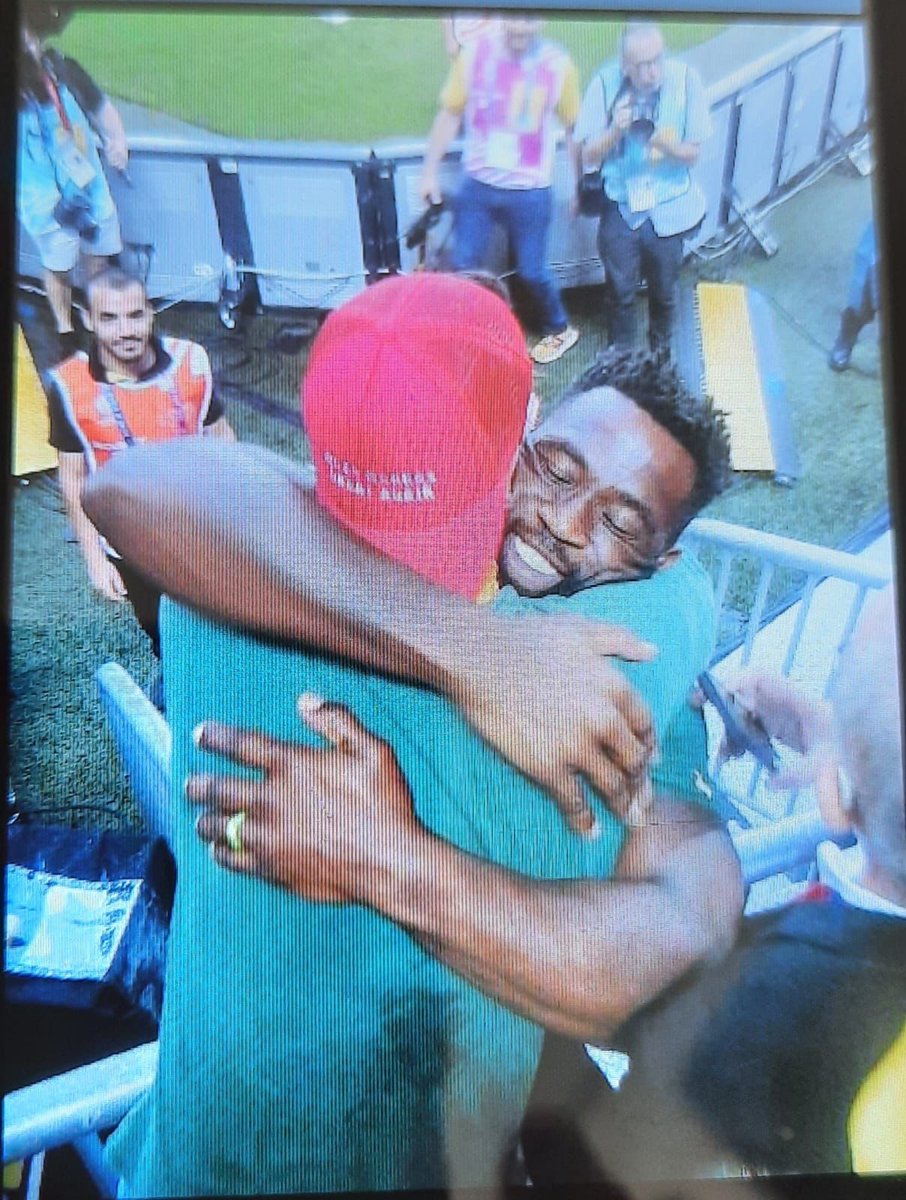 Martin Lamprecht (@iammarras) on Twitter photo Everyone should hug like <a href="/SiyaKolisi/">Siya Kolisi</a> hugs me. He has got so much love for each and every south african from all walks of life #mycaptain #RWC2023 <a href="/Springboks/">Springboks</a> Everyone should hug like <a href="/SiyaKolisi/">Siya Kolisi</a> hugs me. He has got so much love for each and every south african from all walks of life #mycaptain #RWC2023 <a href="/Springboks/">Springboks</a>