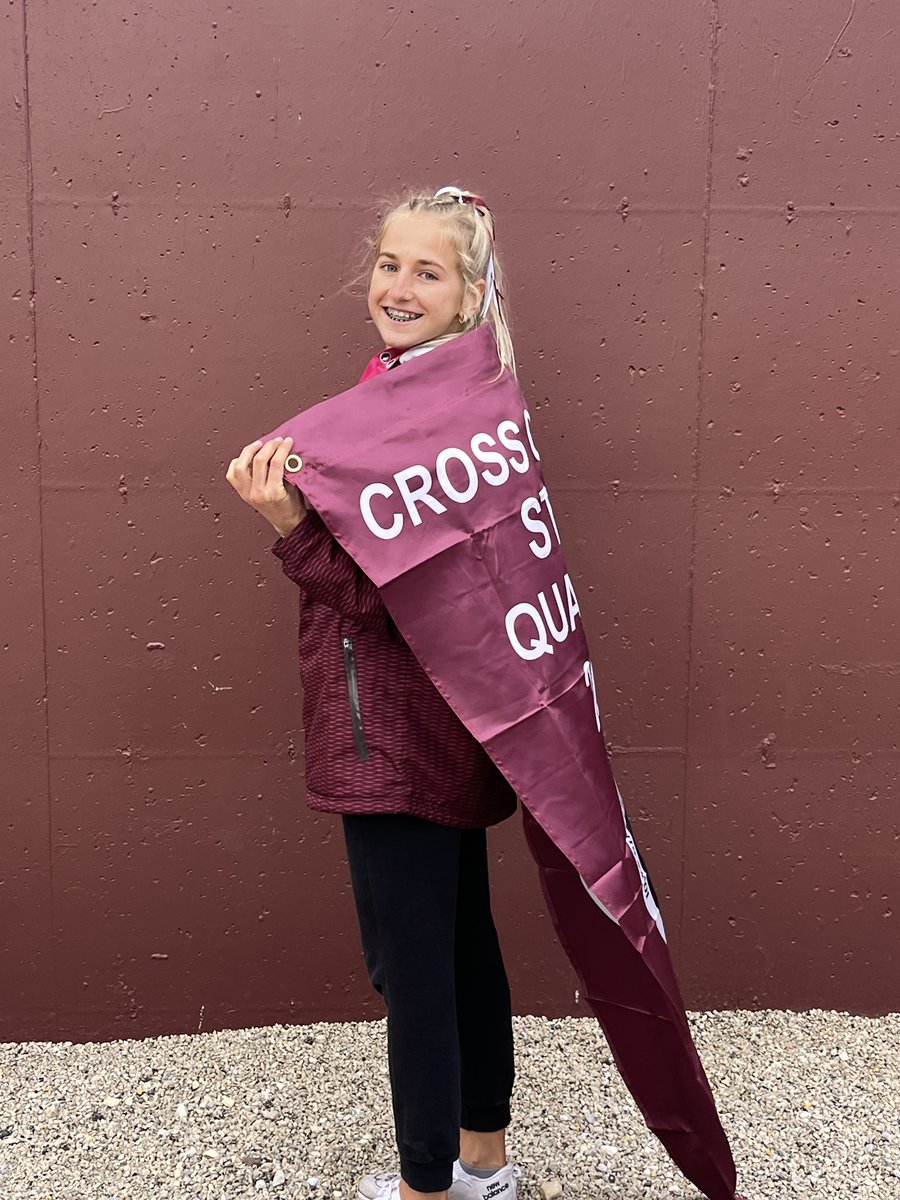 Final race on her home course and she gets to take the course record with her. (17:40)