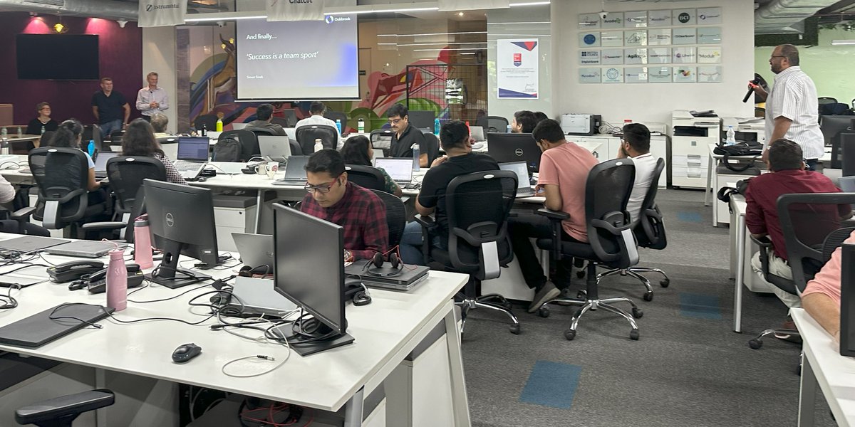 Last week we had such an insightful session at our #BCITownHall with Oakbrook Finance!

Claire Smith, Jonathan Painter, and Richard Payne showcased inspiring innovation at #OakbrookFinance, known for its partnership-driven, customer-focused approach.

#BlenheimChalcotIndia