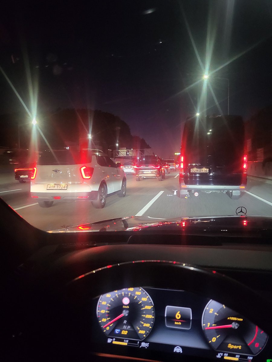 집에언제가죠? ㅋㅋㅋ
집가기실다 ㅡㅡ