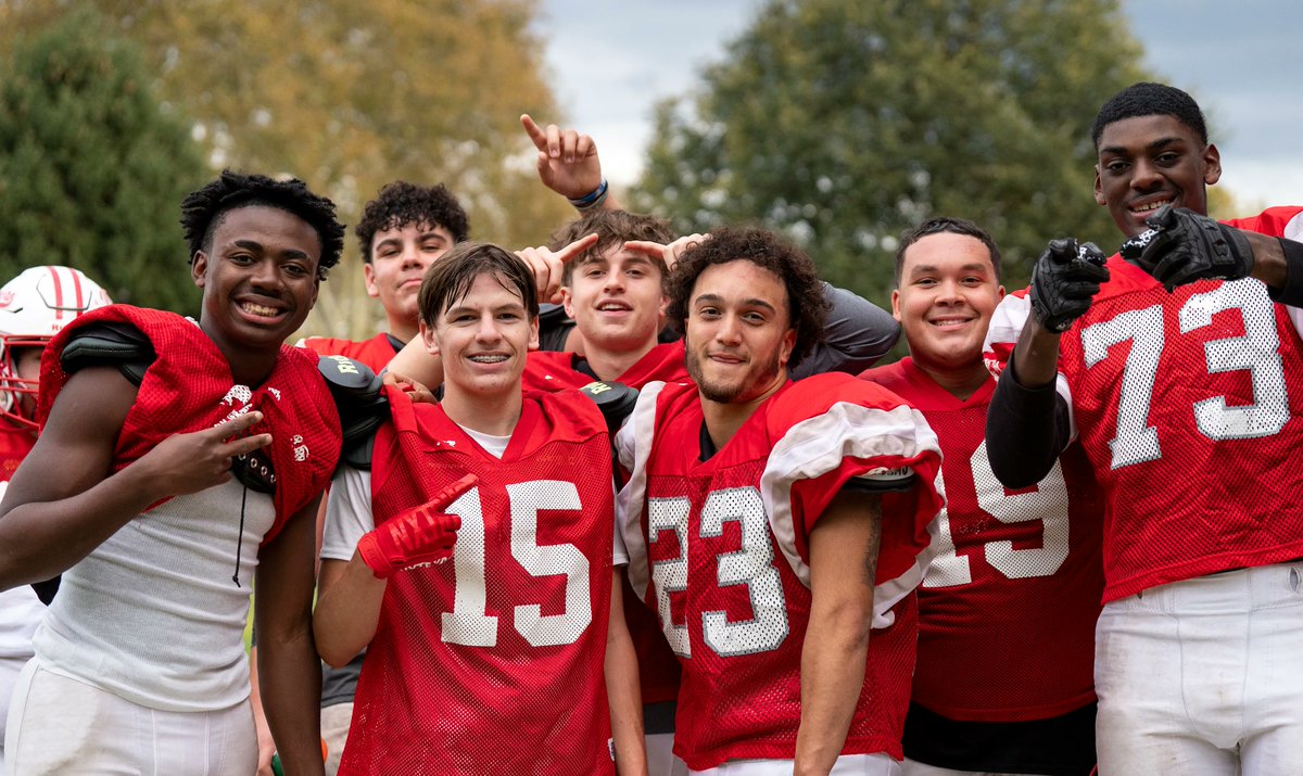 Tom Moore tweet media