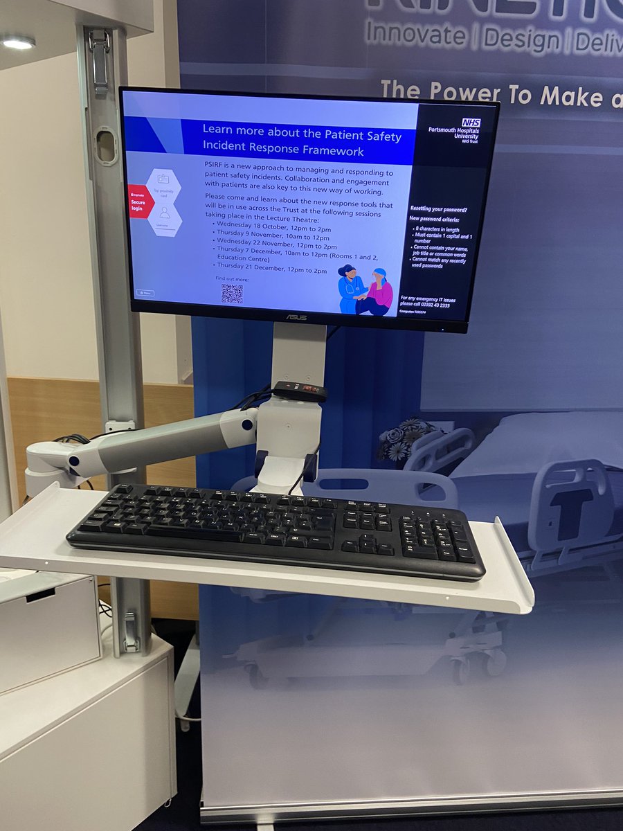 Davieskato's tweet photo. Testing options for the new Emergency department wall mounts at the QAH lecture theatre on E level @PHU_NHS 
@PHUDIGITAL #bbec #improvingemergencycare https://t.co/YPfUarjK1e
