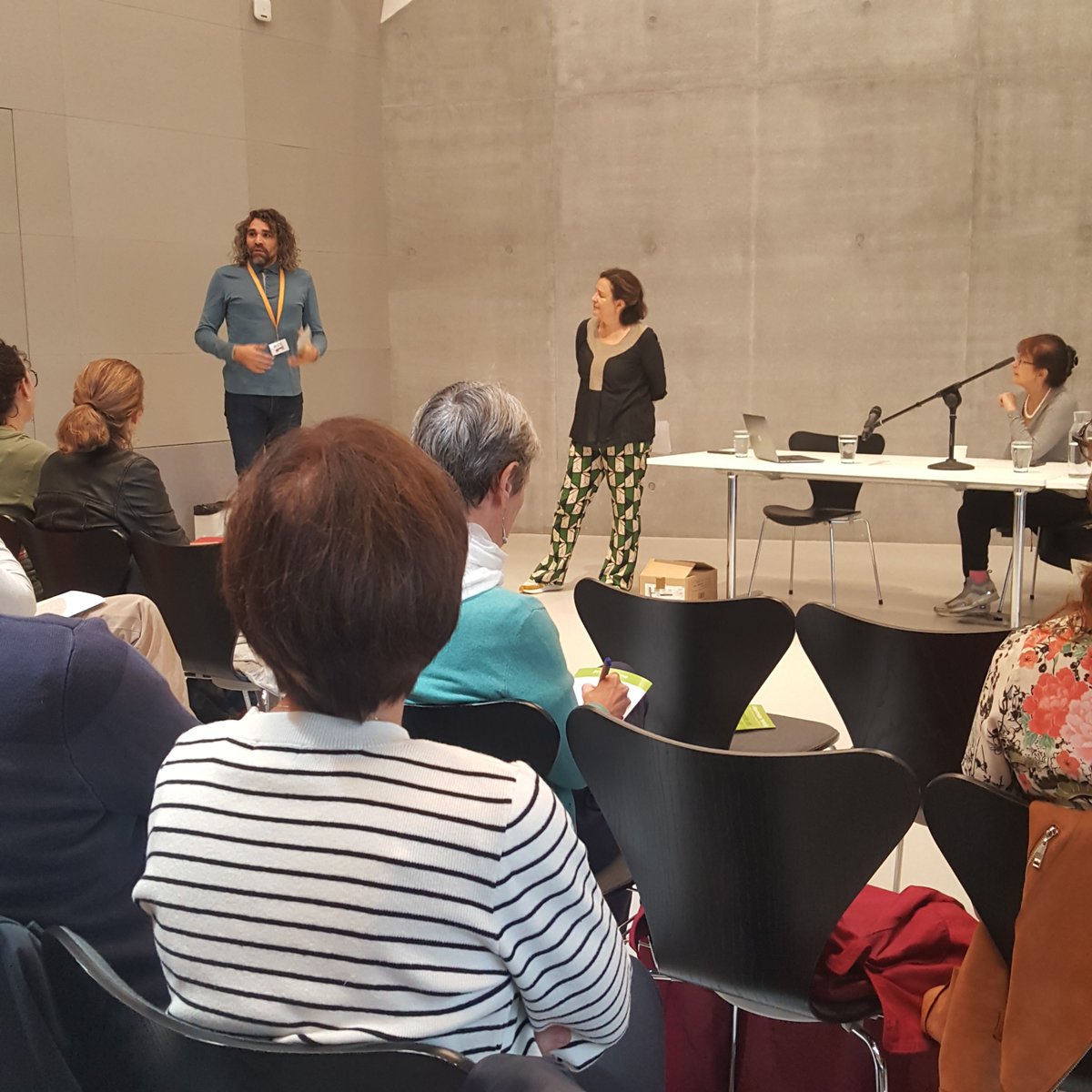 Mercredi se tenait à la @fracmeca de Bordeaux un #colloque international sur « Temporalités, récits et fin de vie » initié par <a href="/IGalichon/">Isabelle Galichon</a> avec la collaboration de V. Avérous directrice <a href="/ErenaBordeaux/">Espace Éthique ERENA Bordeaux</a> 
Des interventions riches &amp; passionnantes !
<a href="/mshbordeaux/">MSH Bordeaux @mshbordeaux.bsky.social</a>
bit.ly/3S5tDl4