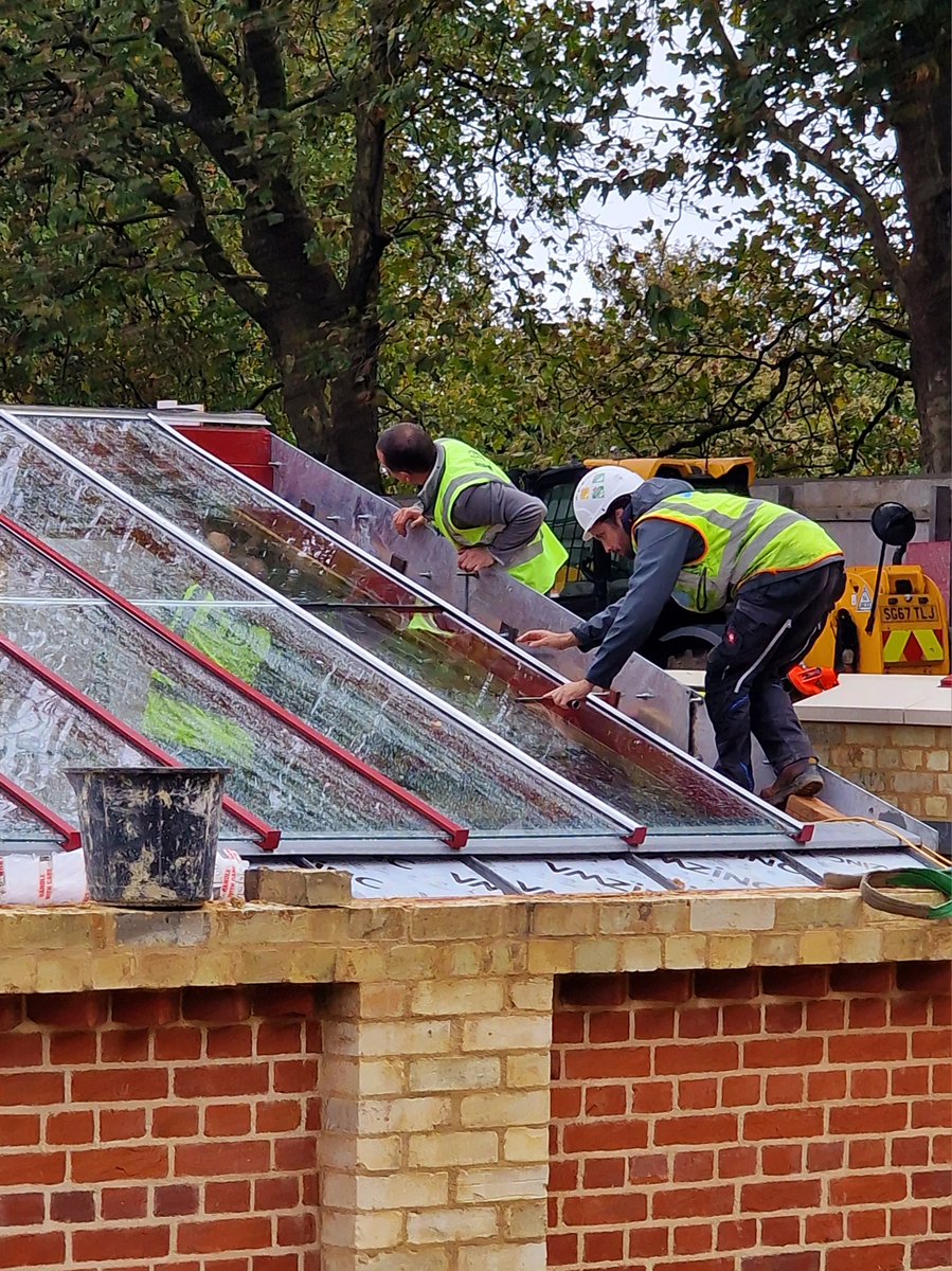 The courtyard roof glazing is almost complete…  the courtyard hasn't been fully covered since the 1936 fire that destroyed the Crystal Palace

Subway restoration info 👉 bit.ly/cpsubway
<a href="/CPParkTrust/">Crystal Palace Park Trust</a> <a href="/dbrlimited/">DBR Limited</a> <a href="/TFPArchitects/">Thomas Ford & Ptnrs</a> <a href="/LBofBromley/">Bromley Council</a> <a href="/HistoricEngland/">Historic England</a> @tmpengineers