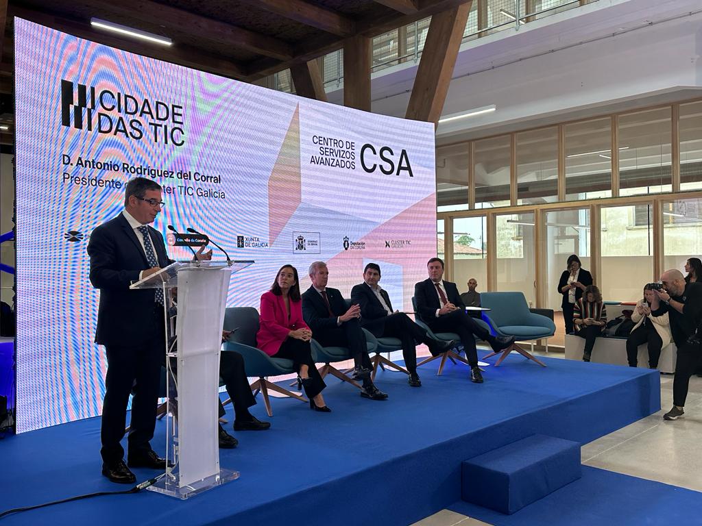 AtlanticaCom's tweet photo. #Inauguración | Hoy estamos en A Coruña, en plena inauguración de la #CidadedasTIC, el centro neurálgico de innovación y negocio tecnológico en Galicia impulsado por nuestro cliente @clusterticgal junto a la @UDC_gal y que cuenta con el apoyo de todas las instituciones. https://t.co/pAC0Otiuih