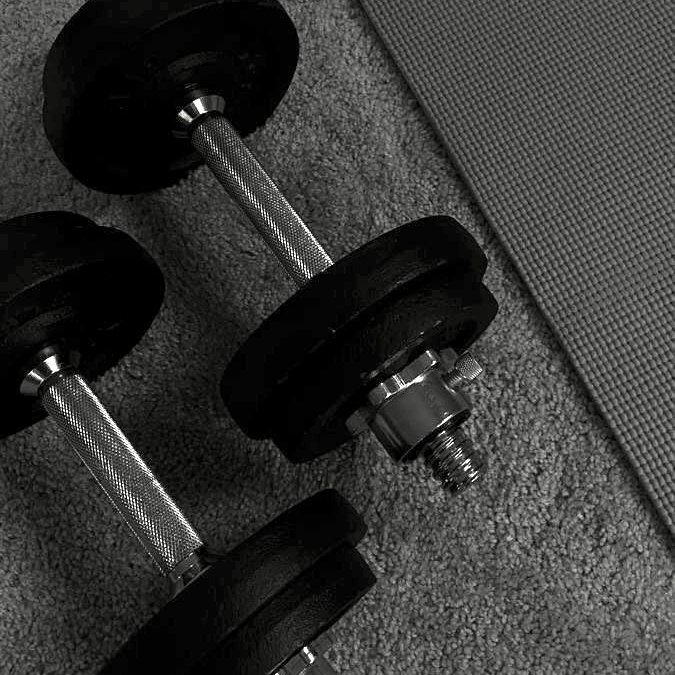 adacatalinaa's tweet photo. -hydrate, journal, move your body and take care off your energy- https://t.co/KD9t8XxsVq
