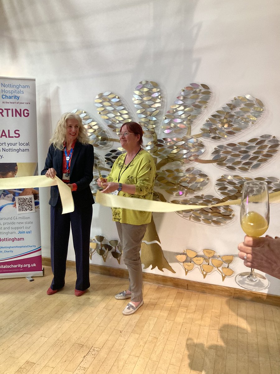 _ClareProctor's tweet image. Fabulous evening with donors, staff and a gospel choir at the Nottingham Breast Institute last night to unveil the beautiful Tree of Courage funded by Nottingham Hospitals’ Charity. 🩷@TeamCAS3 @Simondroe @TeamNUH @NUHCharity