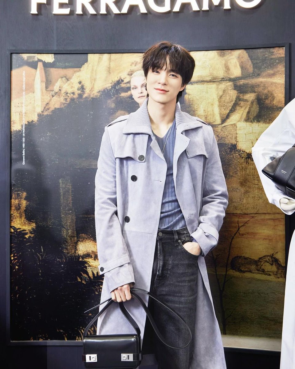 LJNFEED's tweet photo. leejen_o_423 just made a post!

"FERRAGAMO FW23 POP-UP STORE 
@ 신세계 영등포 타임스퀘어
-
Meet the FW23 collection in Times Square, which depicts Ferragamo's innovative renaissance with a variety of materials, with elegant silhouettes and modern details
#AD #ferragamofw23"

JENO AT FERRAGAMO SEOUL
#FERRAGAMOinSEOULxJENO
#제노 #NCT제노 @Ferragamo