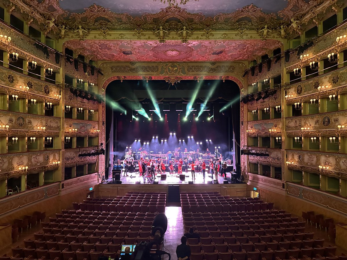 ‘Ships’ premieres tomorrow in Teatro la Fenice as the centrepiece of the 2023 Venice Biennale Musica. It will feature Brian Eno, Baltic Sea Philharmonic with its conductor Kristjan Järvi, and is a new work commissioned by La Biennale di Venezia.
