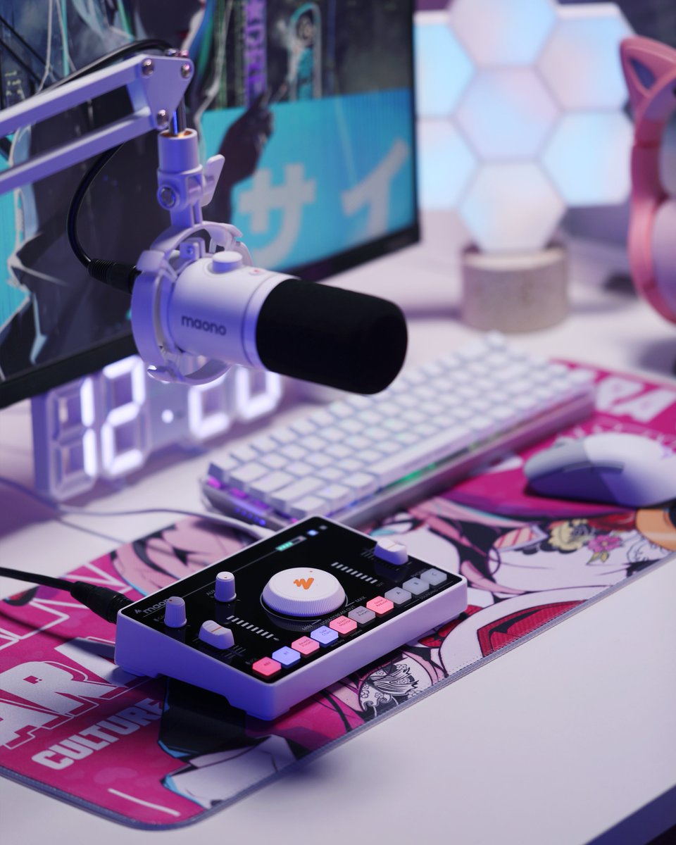 Maono_Global's tweet photo. The Maonocaster C2 Neo goes with PC, Mobile, even my new mouse pad!
Beautiful Setup😎💁♀️
👉Link in Bio
#maono #maonocaster #c2neo #streamingmixer #mixer #sreamingsetup https://t.co/AcgUoJpGm5