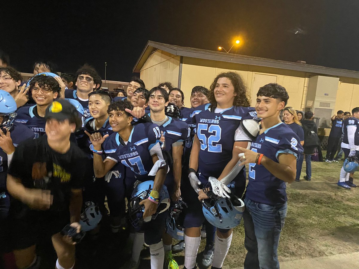 Great win Mustangs!!! Against the Raiders! Mustangs JV 👏🙌