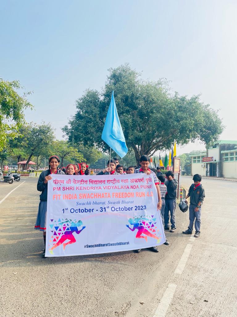 NdaKv's tweet photo. Special Swachhata Drive by Students and Staff of #PMSHRI KV NDA Pune
Thank You @EduMinOfIndia  for selecting KV NDA Pune under #PMSHRI School Scheme. We endeavour to implement #NEP2020 with full vigor in our Vidyalaya.
@PMOIndia @KVS_HQ https://t.co/gdZRA4DUS8