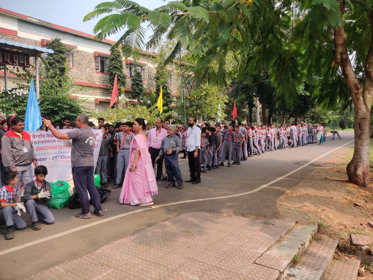 NdaKv's tweet photo. Special Swachhata Drive by Students and Staff of #PMSHRI KV NDA Pune
Thank You @EduMinOfIndia  for selecting KV NDA Pune under #PMSHRI School Scheme. We endeavour to implement #NEP2020 with full vigor in our Vidyalaya.
@PMOIndia @KVS_HQ https://t.co/gdZRA4DUS8